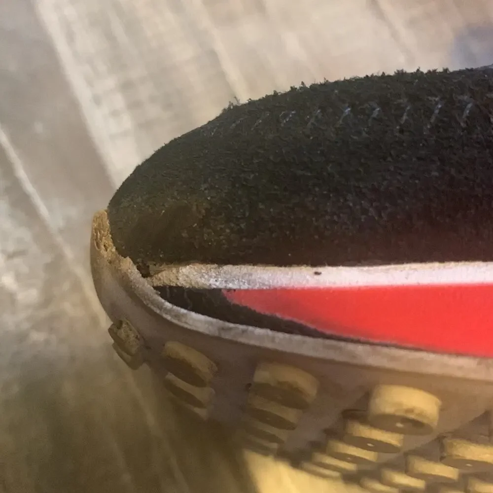 Puma Shoes Kids Size 5C Red Black Sneaker